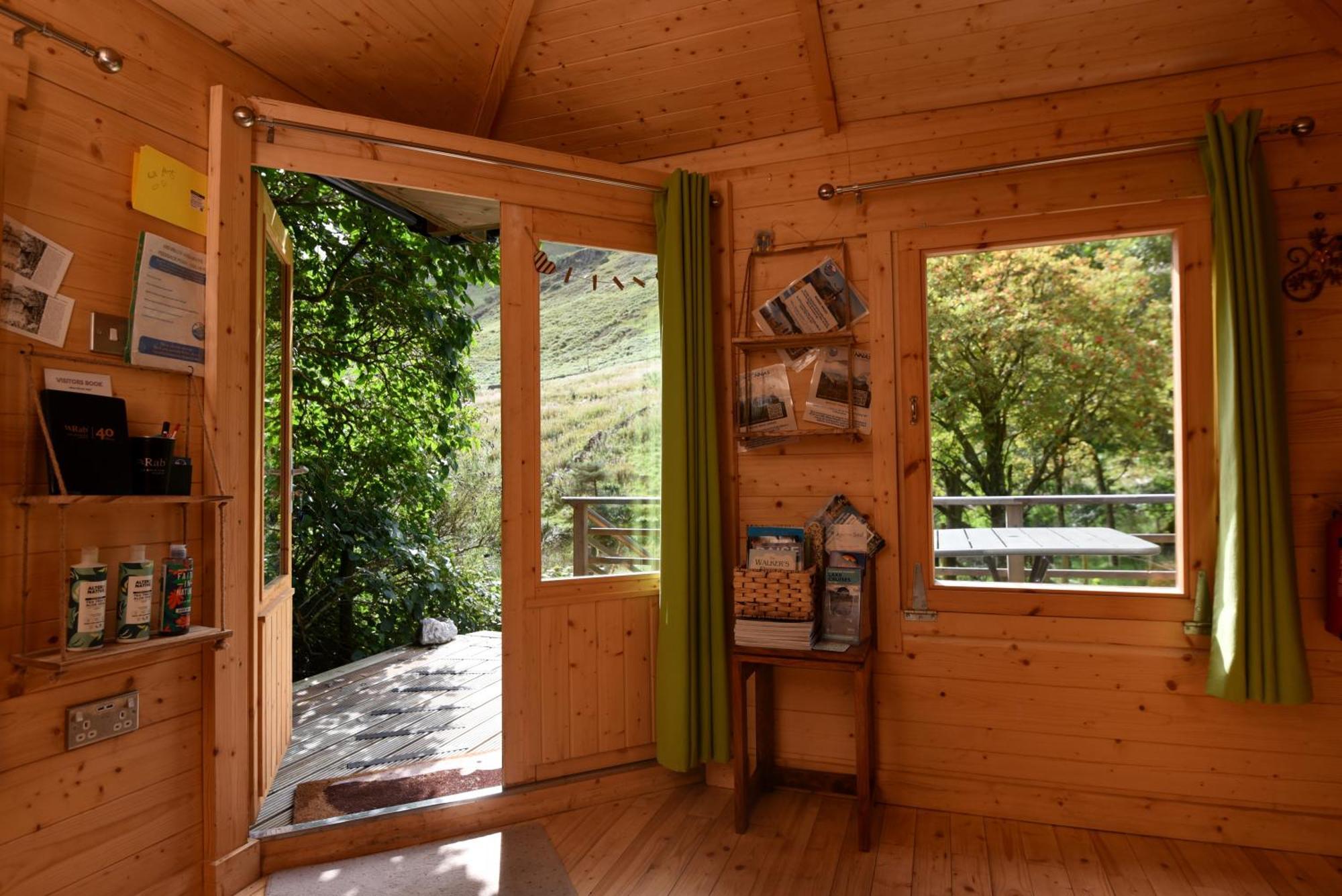 Helvellyn - The Hut - Twin Or Double Hotel Glenridding Kültér fotó